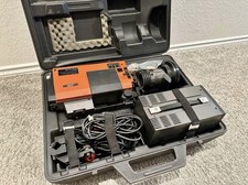 JVC KY-1900U videocamera