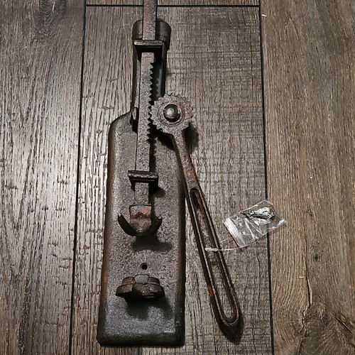 Antique wall mounted cast iron - antique,