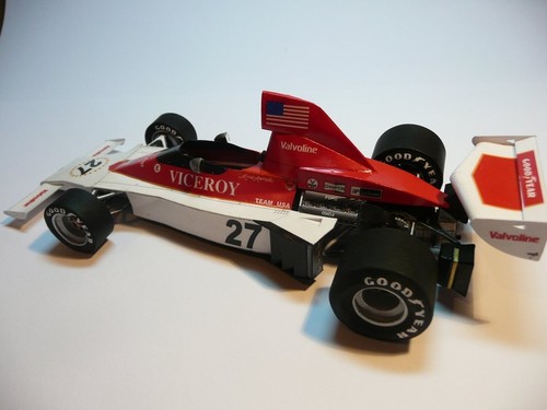 Modellino cartone parnelli - modellino,