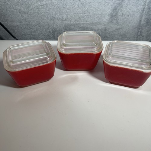Piccoli piatti frigo vintage