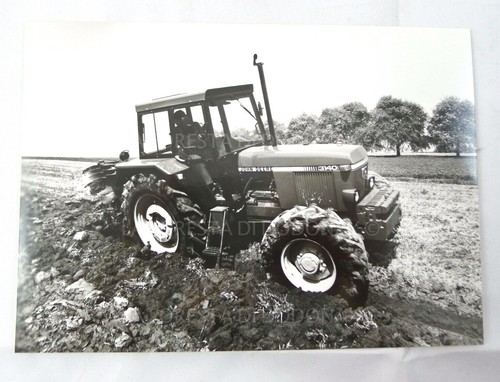 Vecchio trattore epoca - vecchio, foto