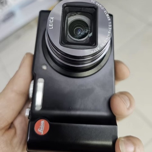 Fotocamera digitale compatta