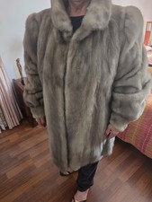 PELLICCIA DI VISONE di