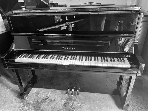 Yamaha piano 2003 - -,