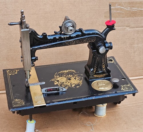 Elias howe lockstitch - howe,