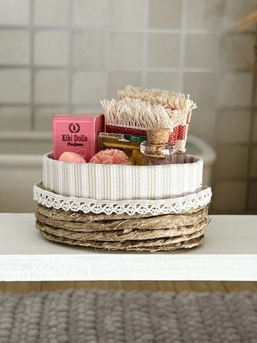 Beauty care basket - care, accessori