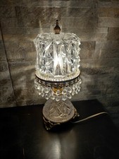 Particolare Lampada d'epoca da tavolo cristallo lavorato Old table lamp crystal