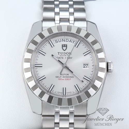 Tudor classic day date 23010 - classic,