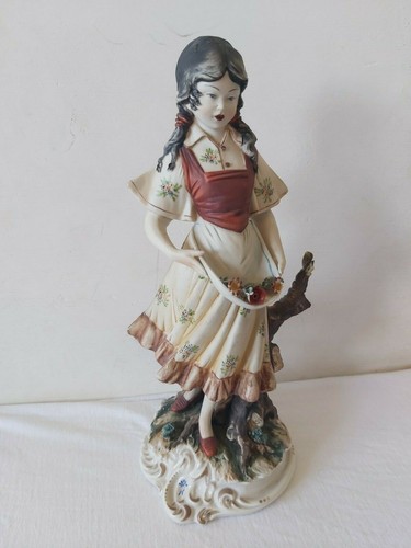 Statuina porcellana di - statuina,