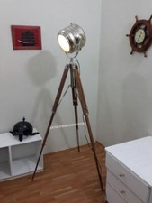 Luce di ricerca studio