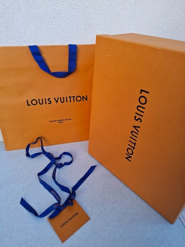 Authentic louis vuitton - 🟢,