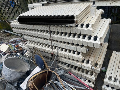 Termosifoni ghisa usati - in,