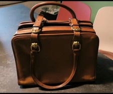 Borsa Tipo Medico In Cuoio