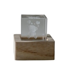Collezione Lampo cubo cristallo Orsetto luminoso base legno bomboniere 2026 idee