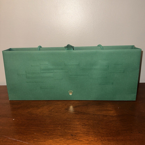 Rolex green presentation - rolex,