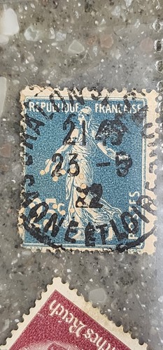 Republique francaise - republique,