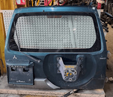 MR508408 Portello post.  MITSUBISHI PAJERO 3.2 16V DI-D SUV 5p/d/3200cc