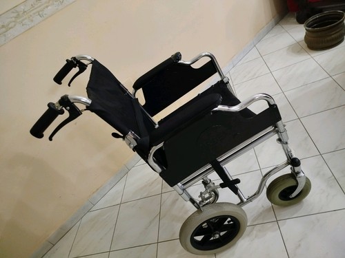 Sedia rotelle carrozzina - rotelle, -carrozzina