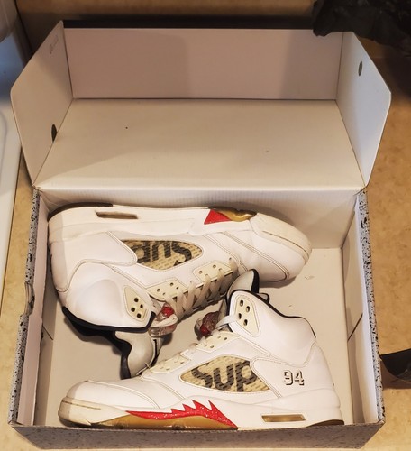 Air jordan supreme - supreme, retro