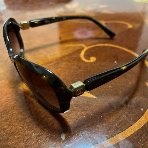 Occhiali sole chanel usati - occhiali,