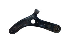 BRACCIO OSCILLANTE ANTERIORE SINISTRO CODICE 545001J700 Hyundai I20 2011-2014