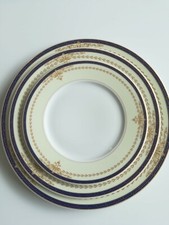 SERVIZIO PIATTI PORCELLANA 