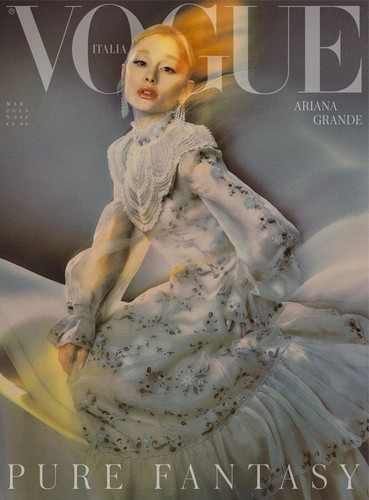 Vogue italia marzo march - /,