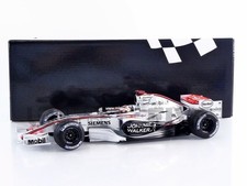 MINICHAMPS 1/18 - MCLAREN