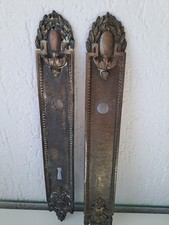2 Bella, Antico Ferramenta per
