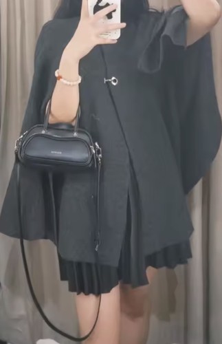 Maglione zara maglia virale - zara,