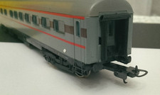 4 Respingenti ricambi LIMA per vagoni passeggeri (replica in resina)