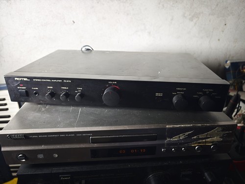 Rotel 972 pre amplificatore - 972,