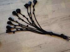 Frusta a nove code in pelle