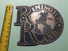 REMINGTON RAND ITALIA - RARA TARGA METALLICA VINTAGE IN OTTONE - ANNI 50 -CM. 11