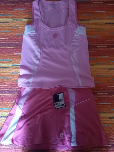 Completino tennis sport