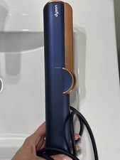 Vendo Phon dyson airstrait.