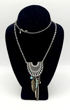 AEO American Eagle Outitters Collana Tribale Lunga Argento Oro Piuma e...