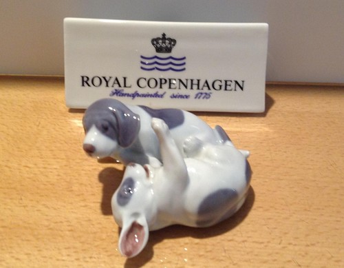 Royal copenhagen figurine - royal,