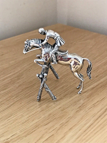 Stupendo ornamento cavallo - , e