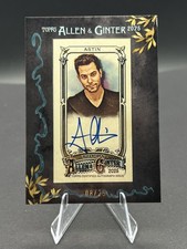 Skylar Astin Mini Auto con