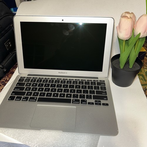 Apple macbook air core - apple, 11"