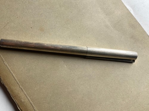 Stylo dupont plume - or, corps
