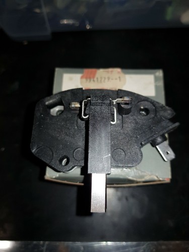Regolatore tensione fiat - tensione,