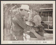 FONDINA PISTOLA COWBOY WESTERN JOHNNY MACK BROWN MARY GORDON nel West Of Wyoming '50
