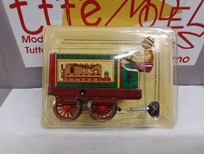 AUTO CON PERSONAGGIO -