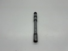 PERNO ASSE RUOTA ANTERIORE