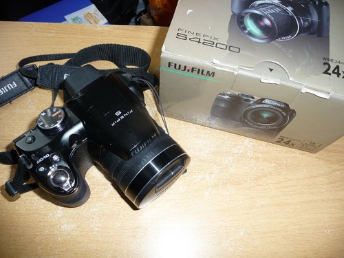 Nero fujifilm finepix - finepix, s4200