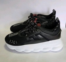 Versace sneakers reazione - versace,