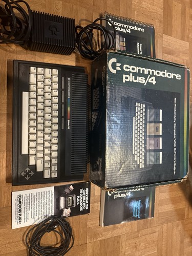 Commodore computer plus 4 - commodore,