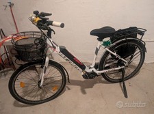 E-bike bici elettrica donna